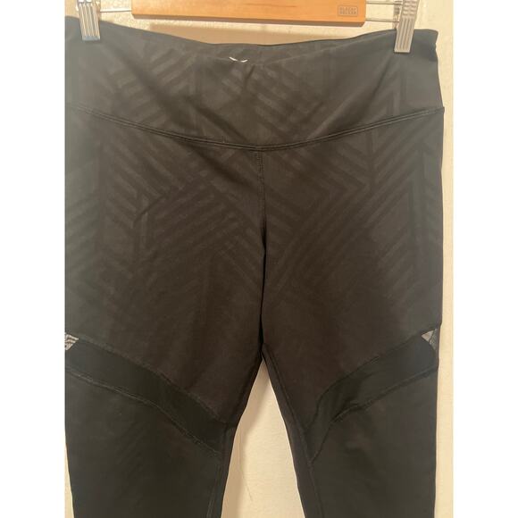 Active by Old Navy Go Dry Black Geometric Mesh Ankle Cropped Leggings Size L - Picture 12 of 13